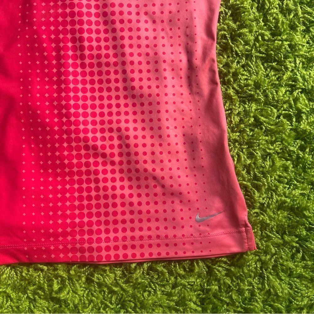 NIKE GOLF SLEEVELESS TANKTOP - Picture 5 of 10